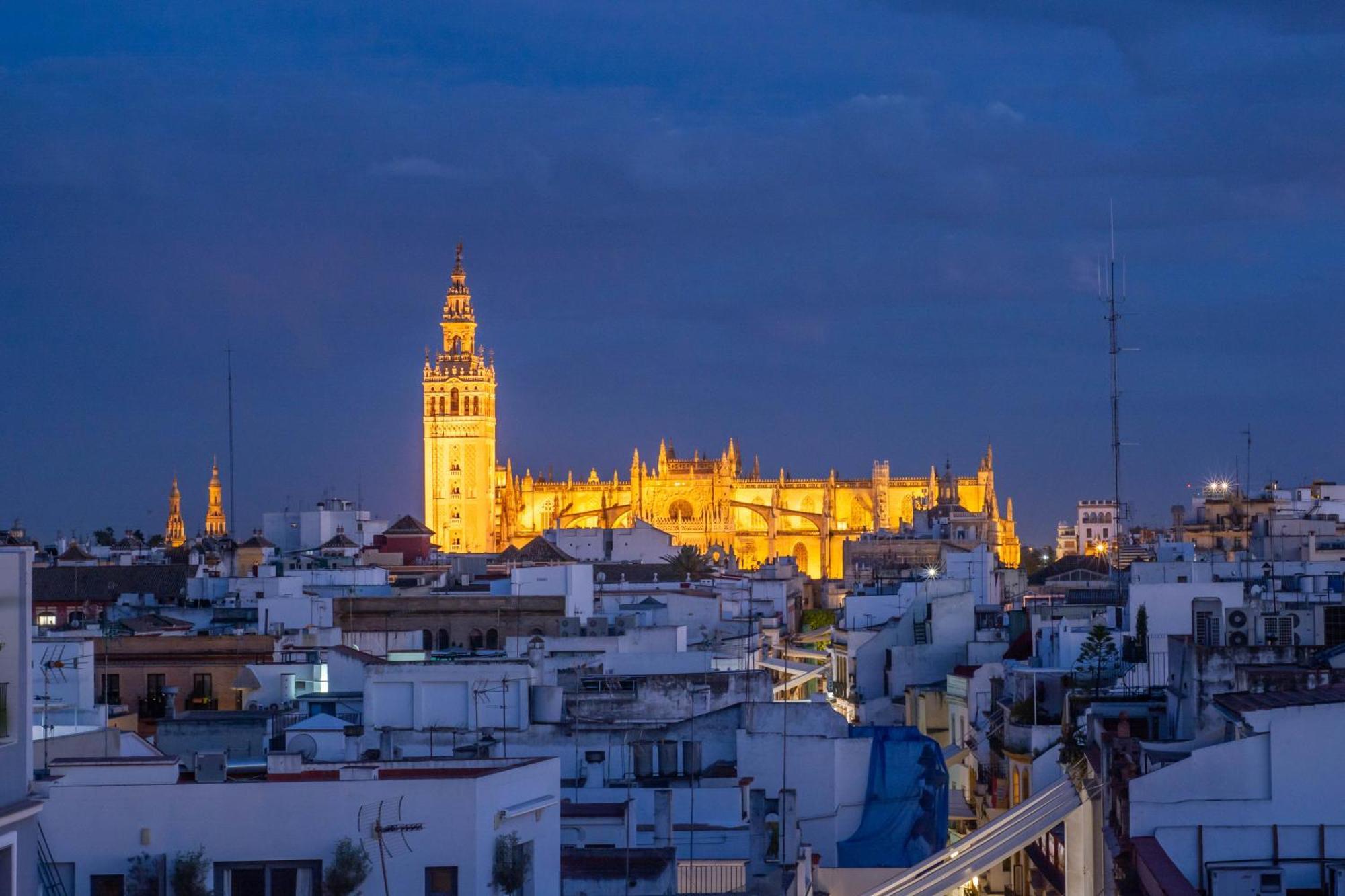 Betis Suites-la Campana Appartement